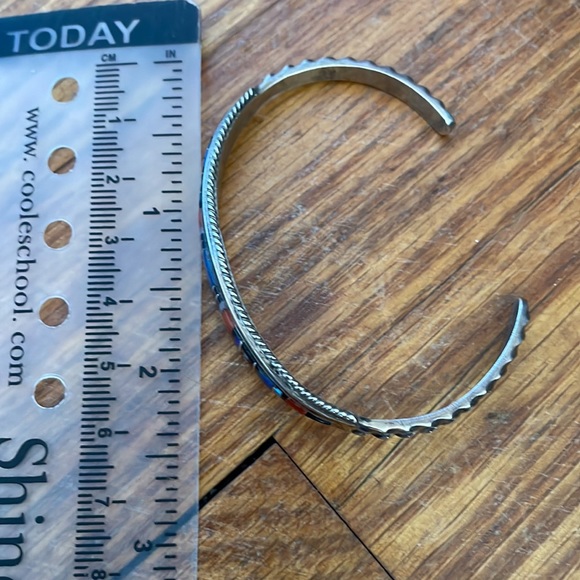 Native American Indian Turquoise bracelet red white blue and black - Picture 4 of 5